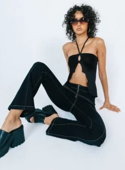 Zia Flare Pants Black 13 Zia Flare Pants Black -Chic Clothing Shop 0 modelinfo Bella us2 f3018d95 d1a4 4189 8ec6 a1ec8e50090a