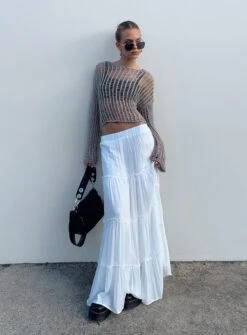 Princess Polly Miriah Maxi Skirt White -Chic Clothing Shop 0 modelinfo kiana us2 3c32b8e5 03c5 4fef 997b 5c40f51c1642