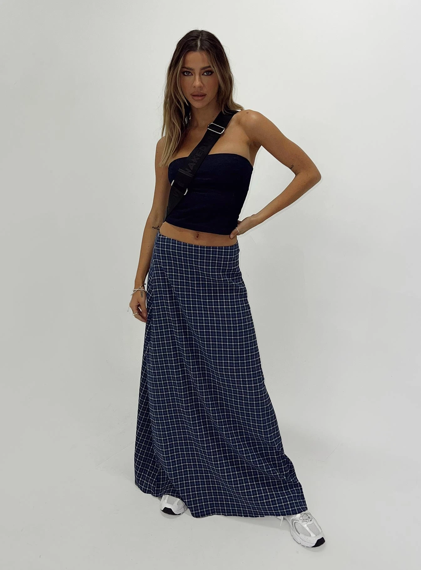 Princess Polly Janee Maxi Skirt Navy 1 Princess Polly Janee Maxi Skirt Navy