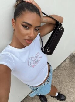 Princess Polly Bisou Top White / Pink 11 Princess Polly Bisou Top White / Pink -Chic Clothing Shop 0 modelinfo lola us4 db0061f9 2588 44b6 93b1 4fe0d8657d75