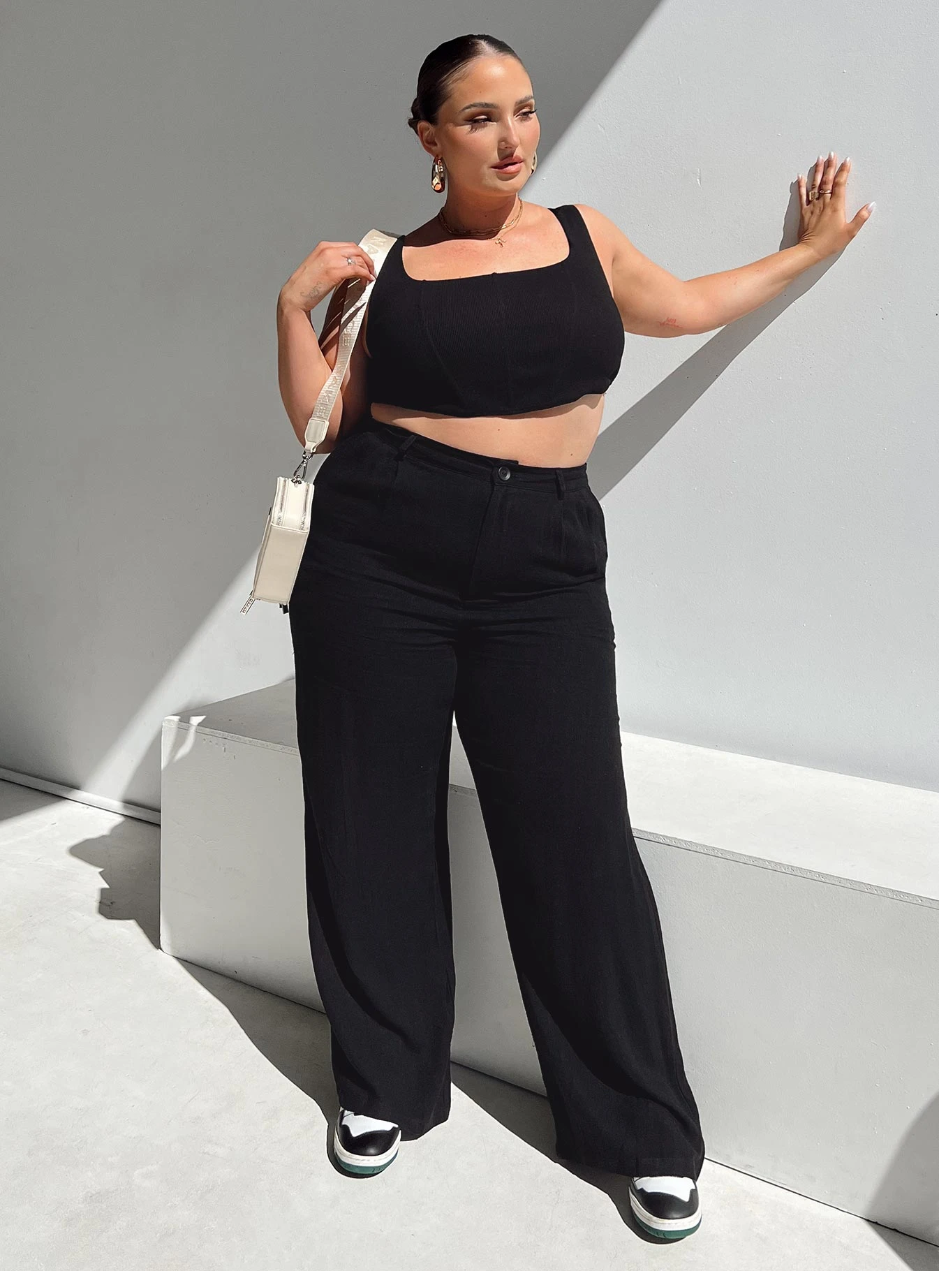 Brenda Pants Black Curve 1 Brenda Pants Black Curve