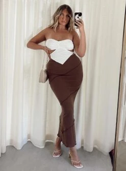 Princess Polly Oscar Maxi Skirt Brown