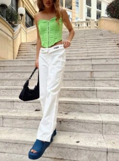 Princess Polly Dava Low Rise Pants White -Chic Clothing Shop 1 modelinfo elise us2 5f3c1754 d5c8 438f b2db 39e5a07c349e