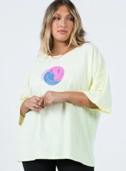 Princess Polly Smiley Oversized Tee Yellow