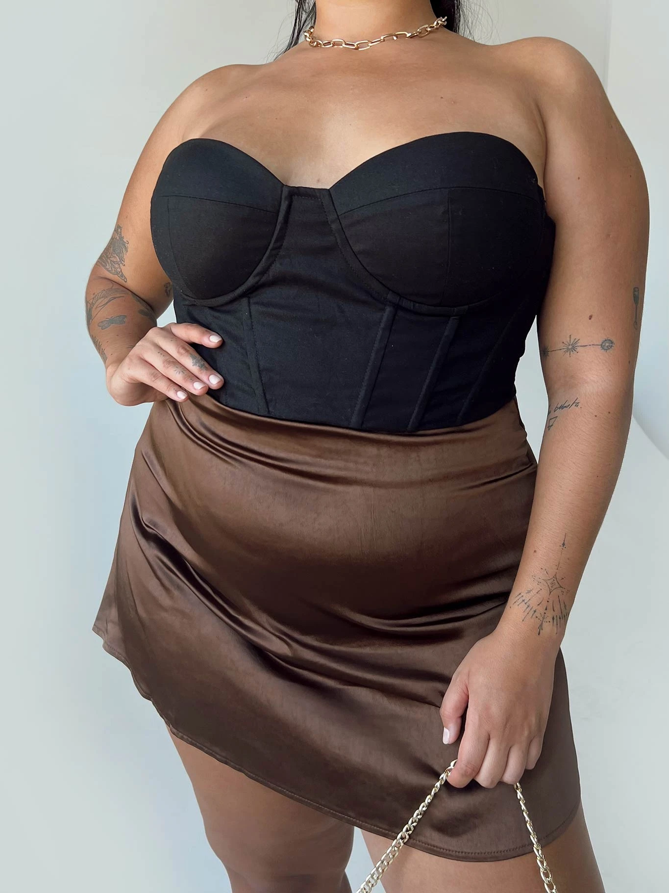 Jemima Mini Skirt Brown Curve 2 Jemima Mini Skirt Brown Curve - Image 2