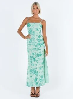 Princess Polly Burn Out Velvet Maxi Dress Teal -Chic Clothing Shop 1 modelinfo kauri us2 dc91d20e dfd7 4771 bc71 14e57f6575c5