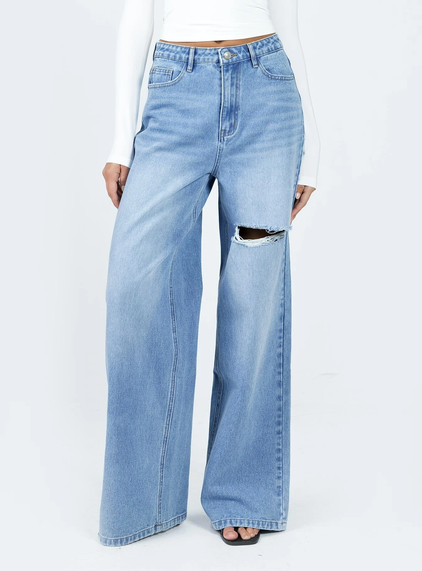 Princess Polly Beale Wide Leg Jeans Mid Wash Denim 2 Princess Polly Beale Wide Leg Jeans Mid Wash Denim - Image 2