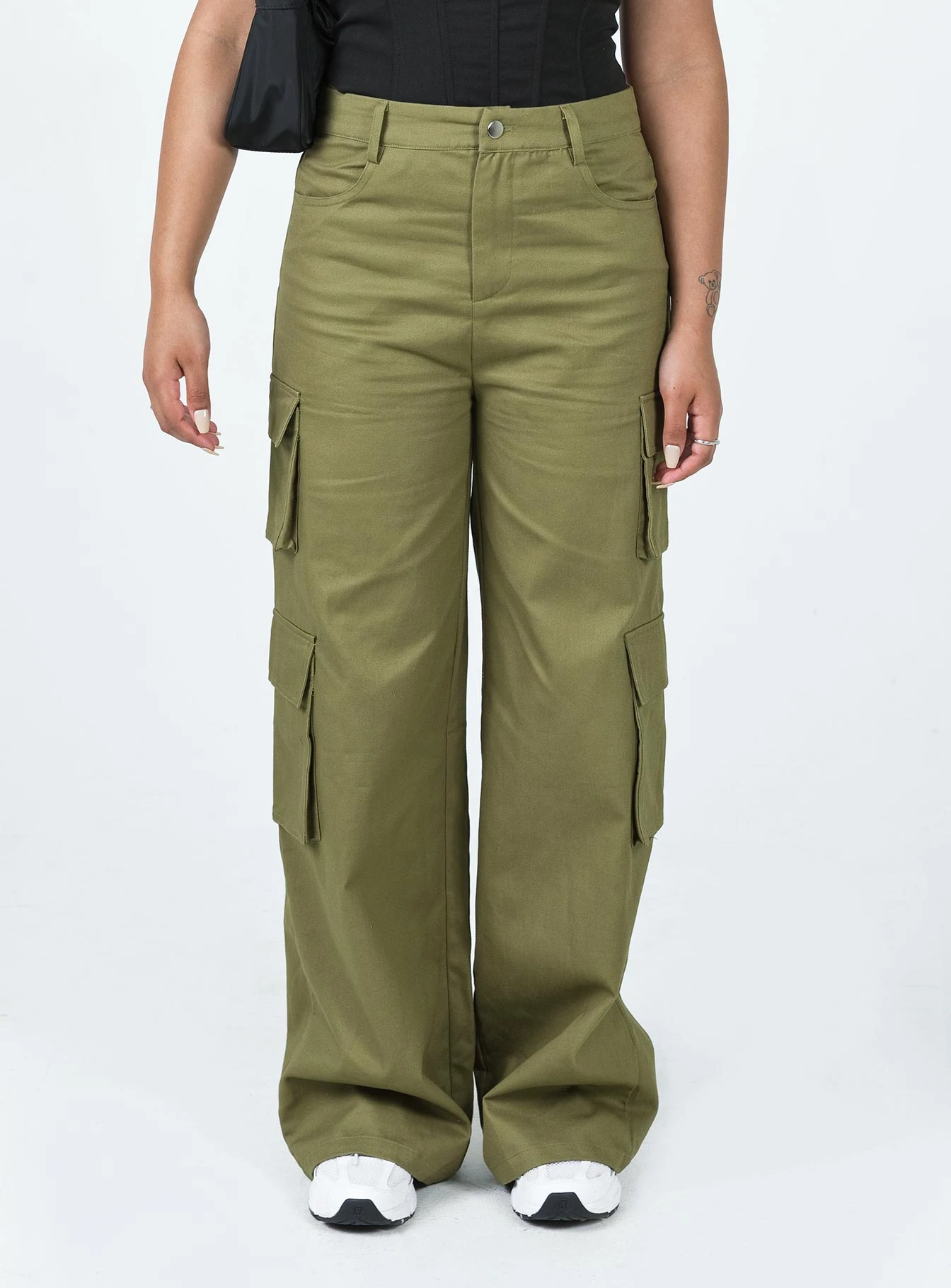 Princess Polly Alexis Cargo Pants Khaki 2 Princess Polly Alexis Cargo Pants Khaki - Image 2
