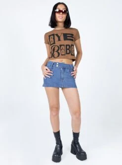 Bye Babe Shrunken Tee Brown -Chic Clothing Shop 2 modelinfo Elle us4 7acc0dc6 d986 475b 985b 7094bb4262e8