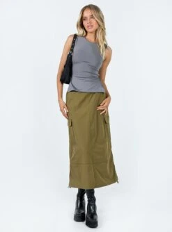 Princess Polly Uzo Top Grey -Chic Clothing Shop 2 modelinfo elly us2 1ababbef 7e35 4ecf 9234 dfb24f68e026