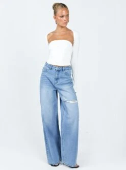 Princess Polly Beale Wide Leg Jeans Mid Wash Denim 7 Princess Polly Beale Wide Leg Jeans Mid Wash Denim -Chic Clothing Shop 2 modelinfo kiana us2 78b10bc8 7f9e 46d1 92f7 e4c421d7b72d