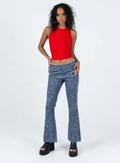 Princess Polly Loweana Low Rise Jacquard Flare Jean Blue Denim -Chic Clothing Shop 2 modelinfo kristen us2 8b94ac6c 5d19 42fb a005 30523688d0a3