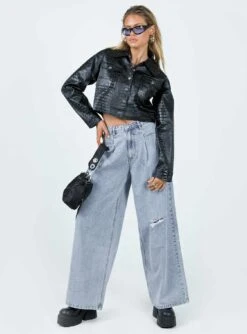 Princess Polly Murdock Wide Leg Jeans Denim -Chic Clothing Shop 2 modelinfo milli us2 40d3f4d2 fb68 493d 926a 9c5e691b40d8