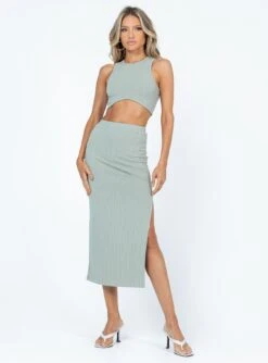 Princess Polly Ellie Set Green 7 Princess Polly Ellie Set Green -Chic Clothing Shop 2 modelinfo nathalia us2 3987f4b6 45e6 4f5b a290 e38c93aa27b3