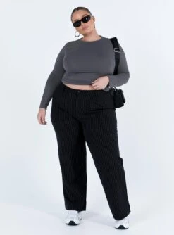 Titius Pants Black Curve 10 Titius Pants Black Curve -Chic Clothing Shop 2 modelinfo riley us14 3fdbe38a 12f4 4ab9 abb1 5d8f01776eff