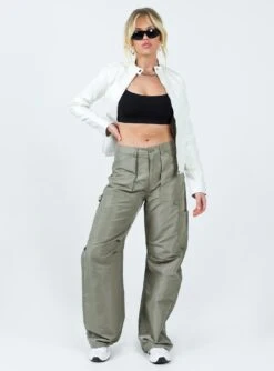 Miami Vice Pant Sage 8 Miami Vice Pant Sage -Chic Clothing Shop 2 modelinfo susanna us4 f83ba0a3 12b3 498b a13f 7bbfcf8d3733