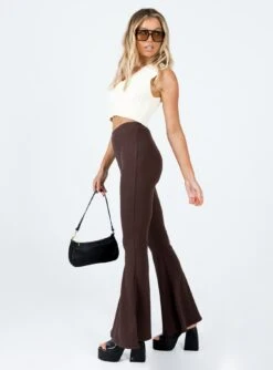 Princess Polly Rita Roberts Flares Brown 6 Princess Polly Rita Roberts Flares Brown -Chic Clothing Shop 3 modelinfo Alyssa us4 1ec32d10 fa24 44bf 8be5 e6c9f7f3992e