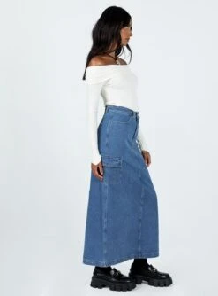Princess Polly Harben Denim Maxi Skirt -Chic Clothing Shop 3 modelinfo Amelia us2 1da0f416 31b8 45e1 9f85 feea009153e2