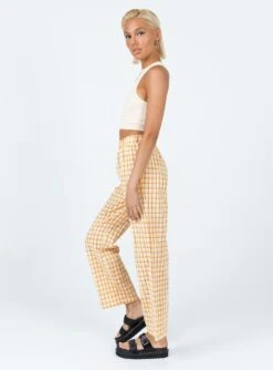 Princess Polly Reena Beach Pants Multi -Chic Clothing Shop 3 modelinfo casandra us2 ffbe5668 29b2 47eb b0bf 7565edb5a8d1