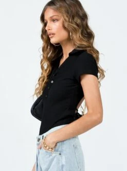 Princess Polly Montrose Bodysuit Black 7 Princess Polly Montrose Bodysuit Black -Chic Clothing Shop 3 modelinfo elise us2 6cc61f96 519b 447a b9ea c166401c2648