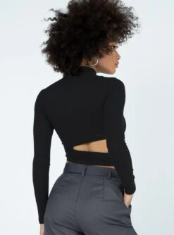 Princess Polly Tessie Pants Grey 6 Princess Polly Tessie Pants Grey -Chic Clothing Shop 3 modelinfo jamea us4 d5ebd755 4e57 4d33 a4a3 17a0d514a8d5