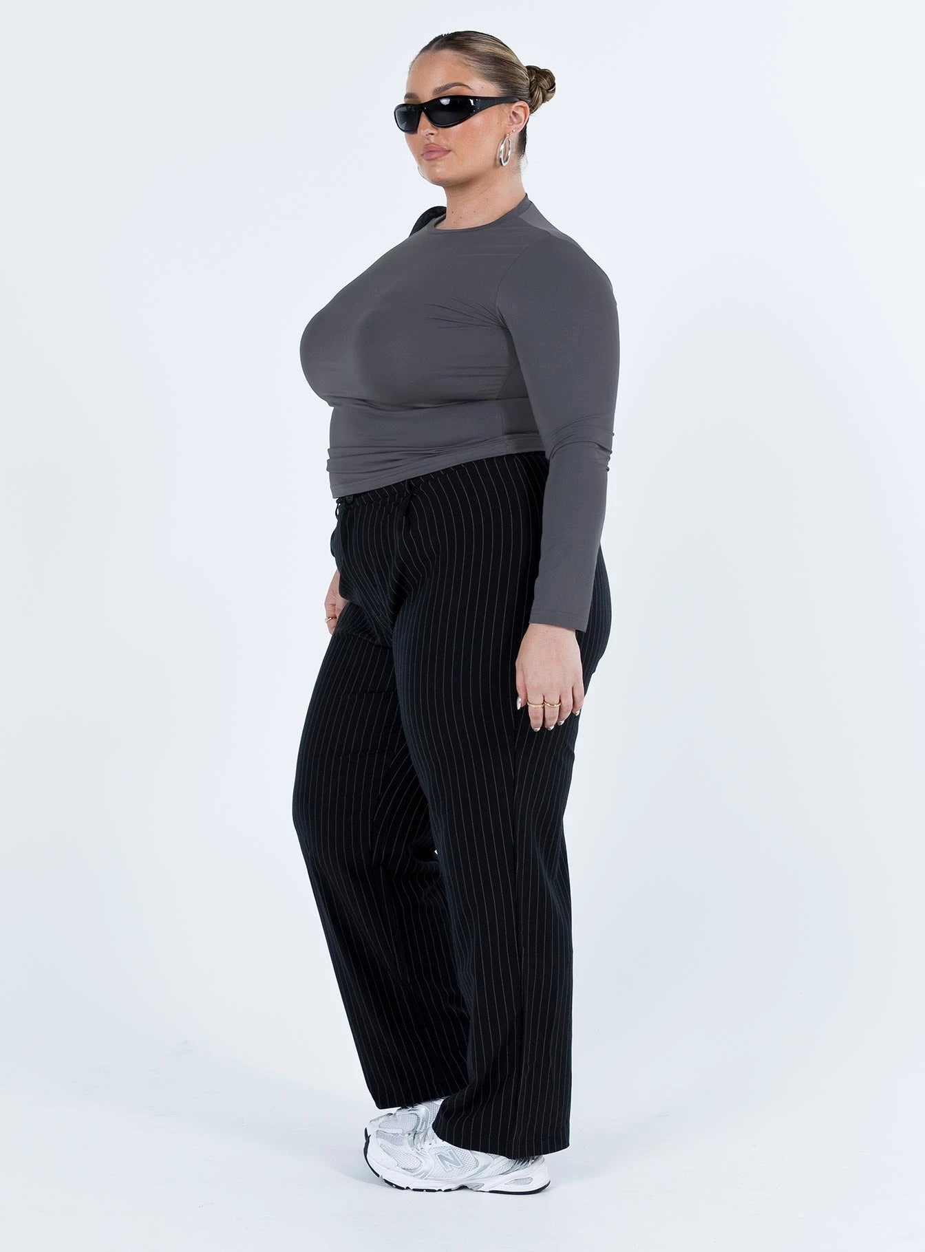 Titius Pants Black Curve 4 Titius Pants Black Curve - Image 4