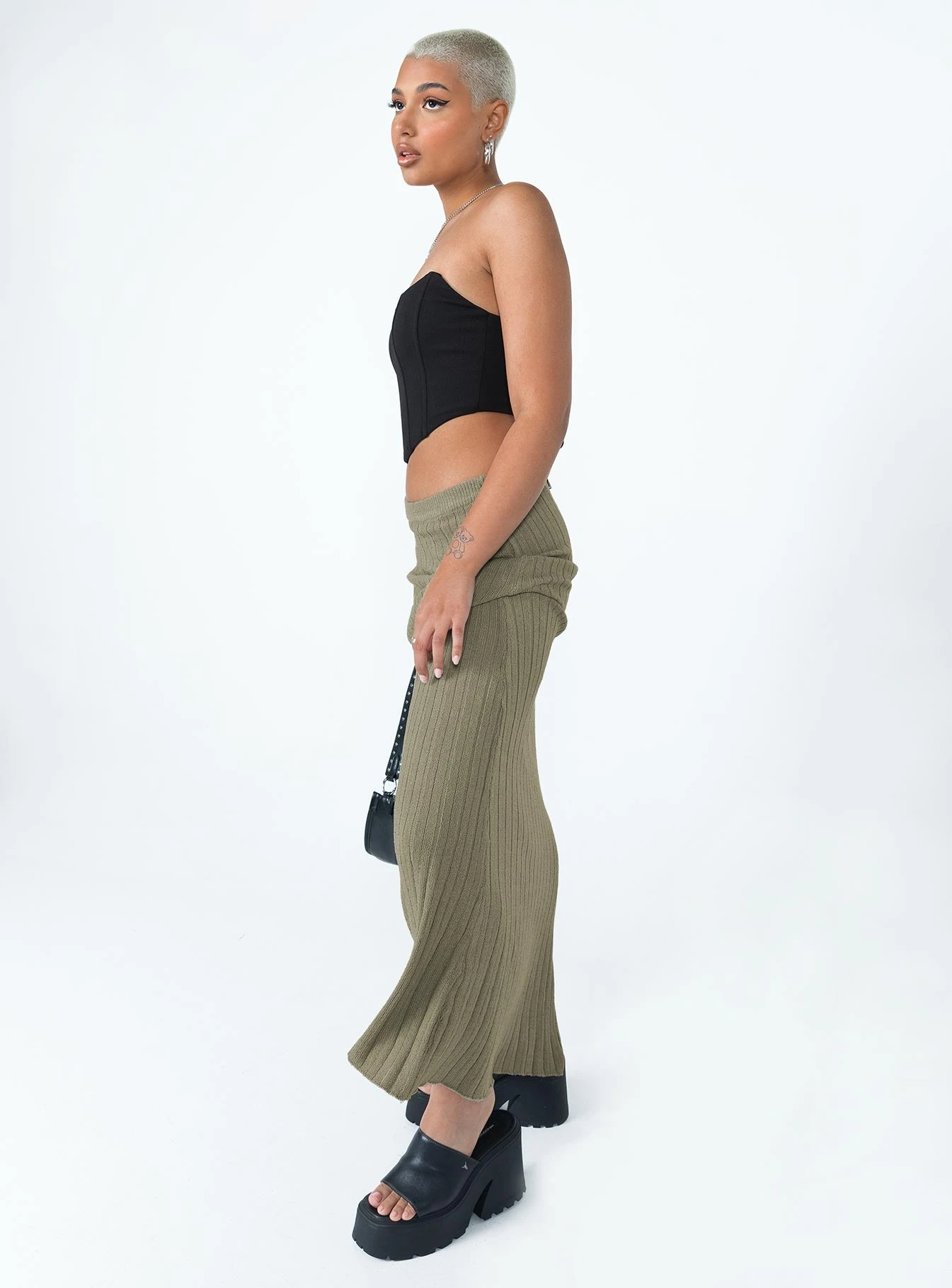 Princess Polly Belle Knit Maxi Skirt Khaki 4 Princess Polly Belle Knit Maxi Skirt Khaki - Image 4