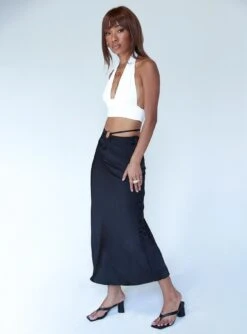 Princess Polly Ashtyn Maxi Skirt Black 6 Princess Polly Ashtyn Maxi Skirt Black -Chic Clothing Shop 3 4d4434e3 7477 4b54 8a2e dcb39175e6c4