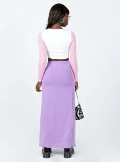 Princess Polly Ayana Maxi Skirt Purple -Chic Clothing Shop 4 modelinfo Cynthia us4 1b1b7273 816a 4c00 bf6a 28d147573762