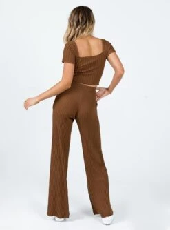 Princess Polly Katie Set Chocolate -Chic Clothing Shop 4 modelinfo Emma us4. 9f96a6f0 32a0 45b0 b357 7b65477dc22e