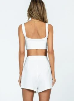 Princess Polly Huxley Short Set White 10 Princess Polly Huxley Short Set White -Chic Clothing Shop 4 modelinfo Fiona us0 03d24502 e0f1 42ce b61b 9ce2333f96d2