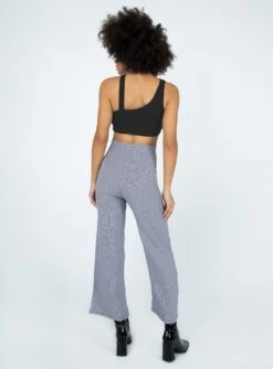 Princess Polly Valreee Gingham Wide Leg Pants Black / White -Chic Clothing Shop 4 modelinfo Jamea us4 bc58f375 c1a1 4a5f a413 eb7f777bd46e