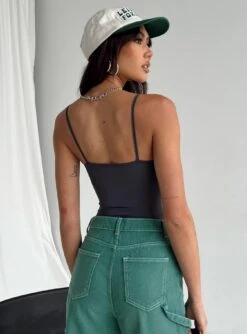 Geary Bodysuit Grey 7 Geary Bodysuit Grey -Chic Clothing Shop 4 modelinfo Josephine us2 fa32afd1 ae43 45df b70a 7053427e6016