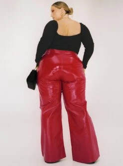 Madi Pu Pant Red Curve -Chic Clothing Shop 4 modelinfo Riley us14 ec4e23b9 ec4f 4c3a 9f4b 0588f1ca92d6