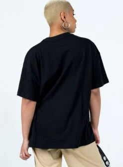 Recording Oversize Tee Black 12 Recording Oversize Tee Black -Chic Clothing Shop 4 modelinfo Sarah us4 dd4f9dfa e411 4726 b883 b7567fdac5b8
