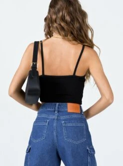 Princess Polly Clevedon Top Black -Chic Clothing Shop 4 modelinfo elise us2 6d6573a4 4cb5 4b92 b854 d905da022b2e