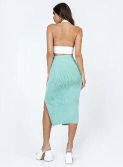 Princess Polly Ella Brooke Knit Midi Skirt Sage -Chic Clothing Shop 4 modelinfo elise us2 a3ba8cd9 c3c2 428e 8f25 f547b9fd182a