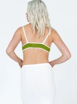 Princess Polly Kataleya Top Green 7 Princess Polly Kataleya Top Green -Chic Clothing Shop 4 modelinfo emily us2 2422dea6 7e8e 4aeb a259 b5b666a0cecb