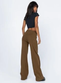 Princess Polly Byrone Knit Pants Brown -Chic Clothing Shop 4 modelinfo feturie us2 ad4c3357 9920 49ad bf01 fa84d6c5dd7b
