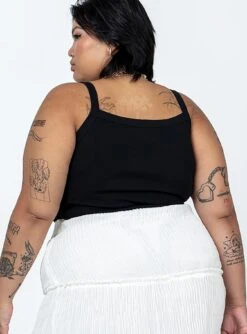 Lindsey Bodysuit Black Curve -Chic Clothing Shop 4 modelinfo lovisa us18 ecbd8551 e967 442b bf25 e6b36bcfe02d