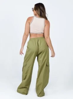 Princess Polly Lista Elastic Pocket Pants Green 15 Princess Polly Lista Elastic Pocket Pants Green -Chic Clothing Shop 4 modelinfo mikayla us6 34444574 16a5 4795 b17a dbdb81ddb871