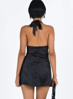 Lanier Mini Dress Black -Chic Clothing Shop 4 modelinfo millicent us2 d59dbe41 8dee 4e9e 9450 0ff4713f5459
