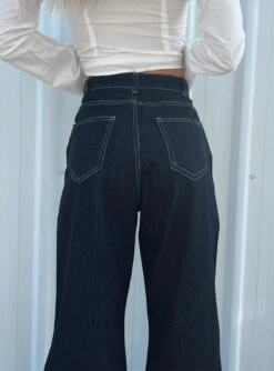 Princess Polly Boorala Wide Leg Jeans Dark Wash Denim 7 Princess Polly Boorala Wide Leg Jeans Dark Wash Denim -Chic Clothing Shop 4 modelinfo saskia us2 a6f9b45d 98f1 4665 9f84 d880f76a5567
