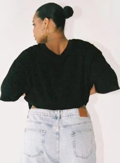 House Of Mystery Oversized Tee Black Curve -Chic Clothing Shop 4 modelinfo zarria us14 4e4d7837 e15a 4c4c 9ce4 1e6d084e6e00