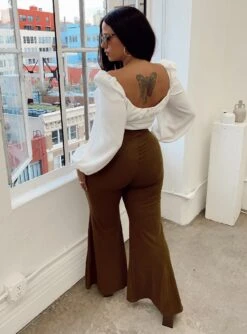 Carolina Pants Brown Curve 7 Carolina Pants Brown Curve -Chic Clothing Shop 4 75390dc7 fc25 496a 991c e9d86b40d05e