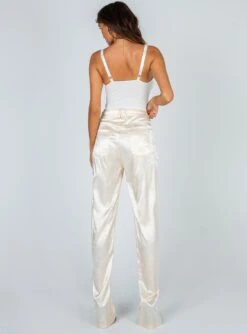 St Germain Pants -Chic Clothing Shop 4 eadd13de 384d 4bbf a774 21745e8914d7