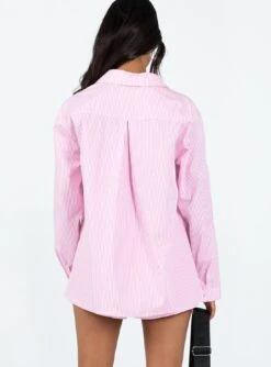 Princess Polly The Chloe Set Pink Stripe -Chic Clothing Shop 5 modelinfo Amelia us2 b221d953 93ed 4088 b5fb 931ec2ffb631