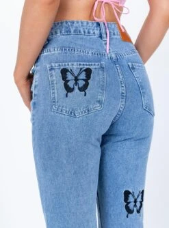 Princess Polly Bilbao Denim Jeans 11 Princess Polly Bilbao Denim Jeans -Chic Clothing Shop 5 modelinfo Cynthia US4 ea0a45c3 003f 410d b866 40f65c741712