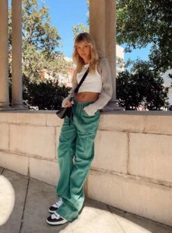 Miami Vice Pants Green -Chic Clothing Shop 5 modelinfo beanie us2 73fe9bbd 4493 45c4 87e4 dd6fa33c6dc2