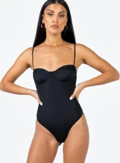 Princess Polly Sudol Bodysuit Black 9 Princess Polly Sudol Bodysuit Black -Chic Clothing Shop 5 modelinfo christy us2 c493579a 79dd 453d b728 21d750bcaa3a